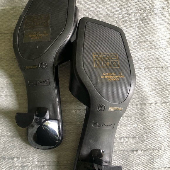 Black mules - Picture 4 of 5